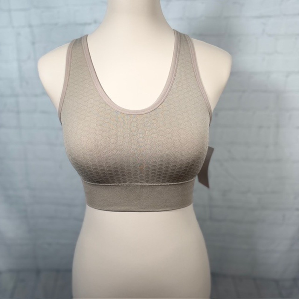 NWT Pro-Fit Seamless Sports Bra Taupe Strappy Back Removable Cups L